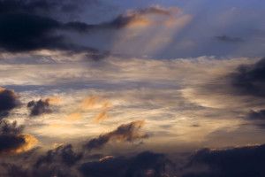 large Cloud Desktop Background 1920x1200 for windows 7