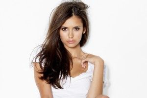 gorgerous Nina Dobrev Wallpapers 2560x1600 HD for mobile