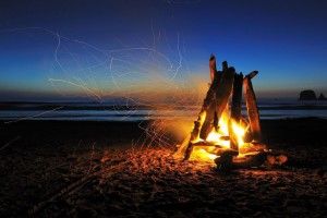 full size Campfire Wallpaper 1920x1440 high resolution