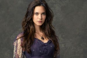 gorgerous Odette Yustman Wallpapers 1920x1200 for iphone 5s