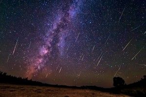 Meteor Shower Wallpaper 2560x1600 for Full HD