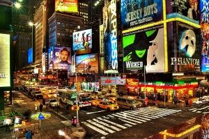 vertical Times Square Wallpaper 2560x1600 htc
